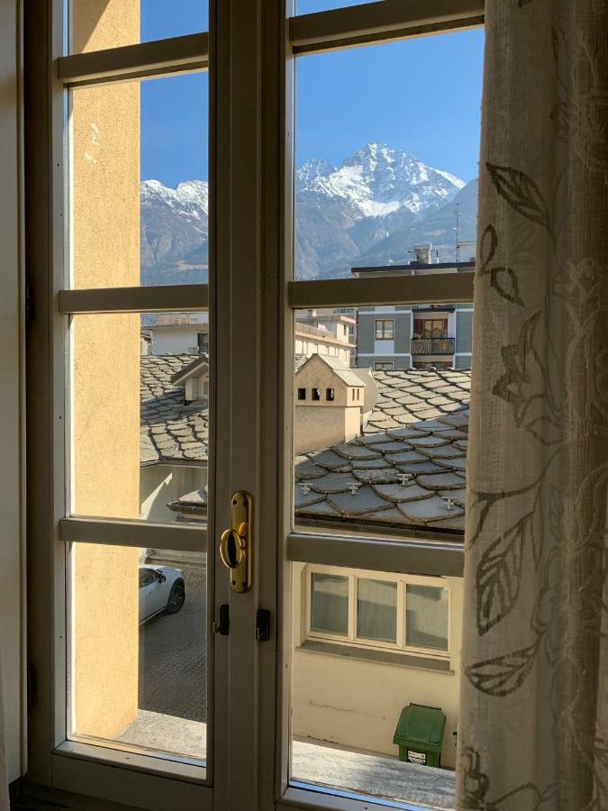 Palu Vacanze: Cuore Del Centro Storico Aosta Exterior foto