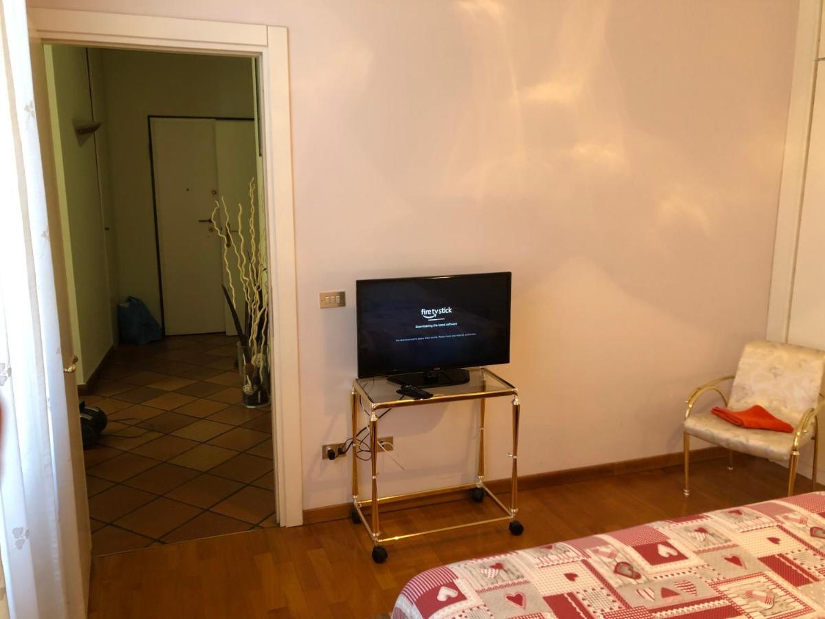 Palu Vacanze: Cuore Del Centro Storico Aosta Exterior foto